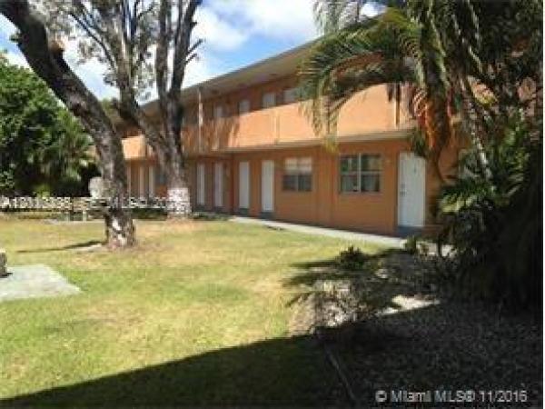 Villas At Cutler Bay, 9760 SW 184th St #B17, Cutler Bay, Florida 33157, image 1