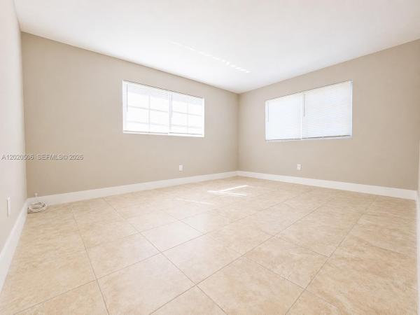 The White House, 13700 NE 6th Ave #106, North Miami, Florida 33161, image 1