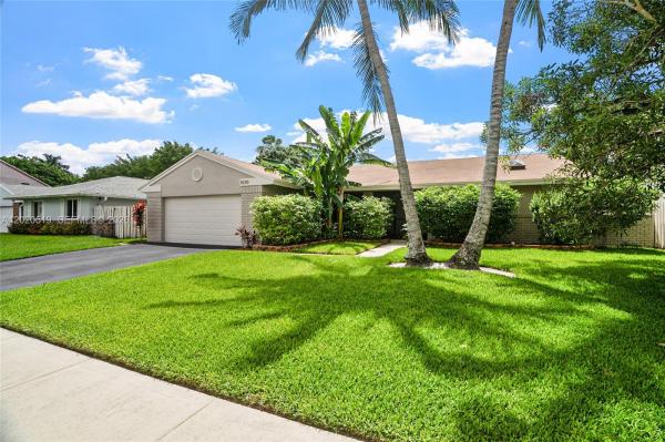 Shenandoah, 1070 Cedar Creek Way, Davie, Florida 33325, image 3