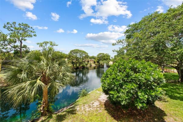 Boca Terrace, 918 SW 9th Street Cir #204, Boca Raton, Florida 33486, image 1