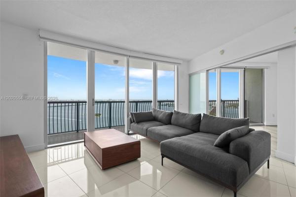 Opera Tower, 1750 N Bayshore Dr #4901, Miami, Florida 33132, image 1