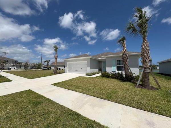Avalon Crossing, 103 Pummelo Pl, Fort Pierce, Florida 34981, image 1