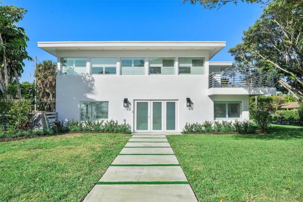 Hillsboro Shores, 1903 Bay Dr, Pompano Beach, Florida 33062, image 1