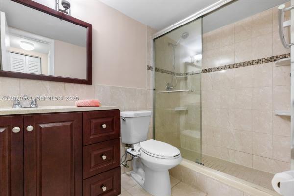 Colony Point, 901 Colony Point Cir #521, Pembroke Pines, Florida 33026, image 3