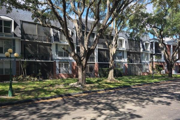 Lauderhill, Florida 33319, image 1