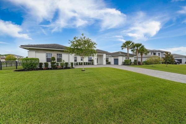 Sierra Ranches, 2031 Meadows Dr, Davie, Florida 33324, image 3