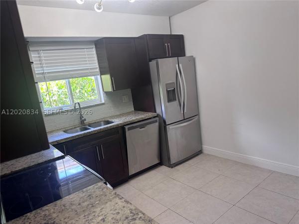 Overbrook Park, 2806 SW 35th Ave #1, Miami, Florida 33133, image 2