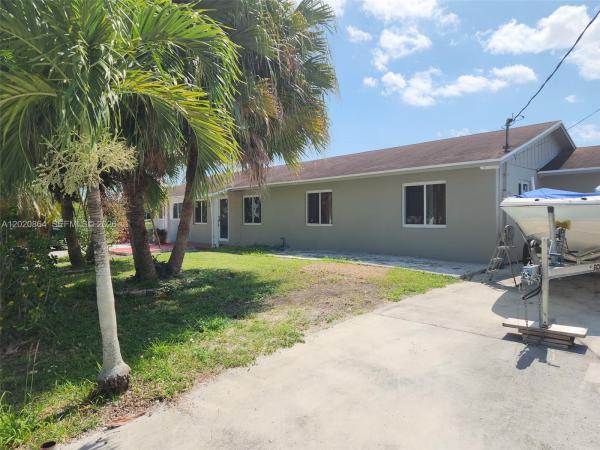 Brookers, 496 SW 9th Ave, Florida City, Florida 33034, image 3