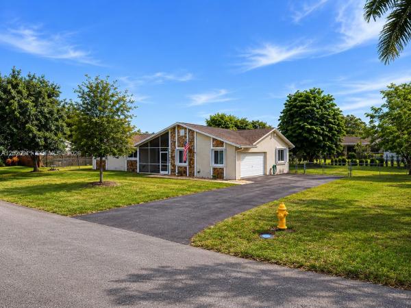 27600 SW 164th Ct, Homestead, Florida 33031, image 1