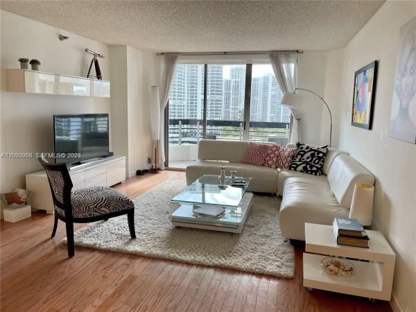 Mystic Pointe Tower 600, 3400 NE 192nd St #1410, Aventura, Florida 33180, image 3