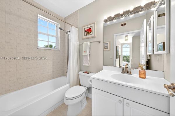 The Gallery Plaza, 323 Navarre Ave #403, Coral Gables, Florida 33134, image 2