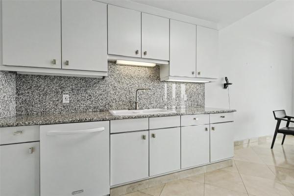 The Palace At Bal Harbour, 10101 Collins Ave #18C, Bal Harbour, Florida 33154, image 2