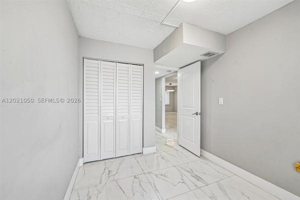 Kings Castle, 6575 W 4th Ave #507B, Hialeah, Florida 33012, image 3