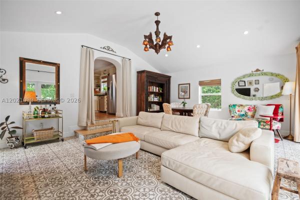 Country Club Estates, 37 Deer Run, Miami Springs, Florida 33166, image 3