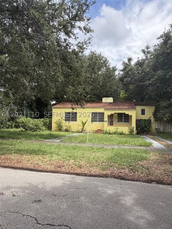 Country Club Estates, 260 Hibiscus Dr, Miami Springs, Florida 33166, image 1