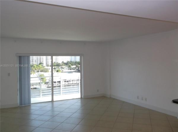 Lauderdale Tower, 2900 NE 30th St #H-6, Fort Lauderdale, Florida 33306, image 2
