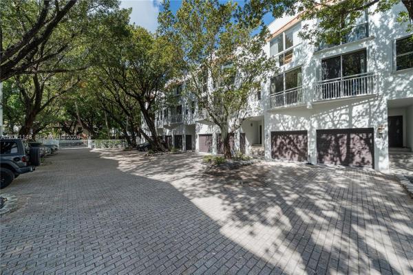Meridian Place, 325 Meridian Ave #5, Miami Beach, Florida 33139, image 1