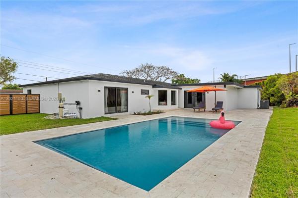 9261 SW 80th Ter, Unincorporated Dade County, Florida 33173, image 1