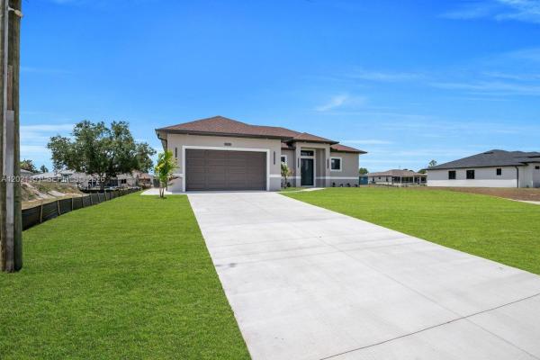 Lehigh Acres Residential, 3115 2nd St SW, Lehigh Acres, Florida 33976, image 2