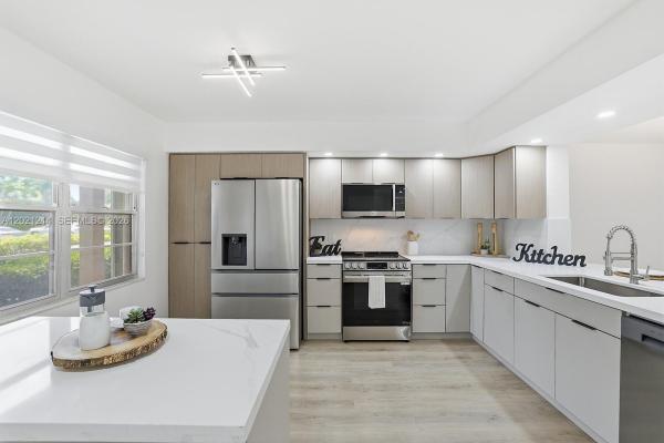 Lancaster At Century Village, 300 SW 130th Ter #110B, Pembroke Pines, Florida 33027, image 1