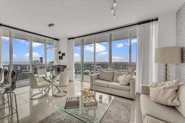 Axis On Brickell South, 79 SW 12th St #3401-S, Miami, Florida 33130, image 2