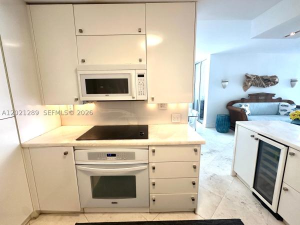 Island Breakers, 150 Ocean Lane Dr #2A, Key Biscayne, Florida 33149, image 3