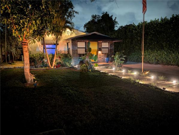 Hollywood Little Ranches, Hollywood, Florida 33020, image 1