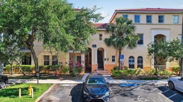 Courtyards At Jacaranda, 120 Jacaranda Country Club Dr #205, Plantation, Florida 33324, image 3