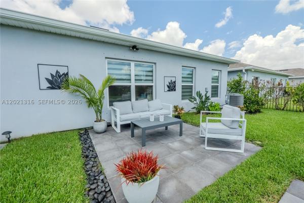 Avalon Crossing, 215 Raspberry Rd, Fort Pierce, Florida 34981, image 1