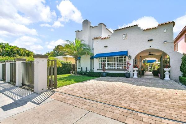Bowman Heights, 4722 SW 5th St, Miami, Florida 33134, image 1