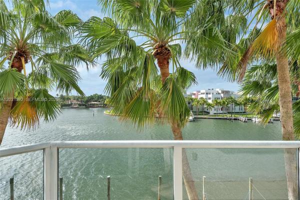 The Grandview, 5900 Collins Ave #408, Miami Beach, Florida 33140, image 2
