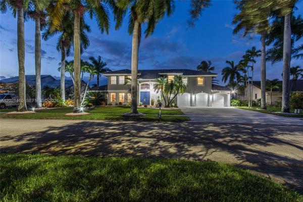 Pasadena Estates, 19361 NW 8th St, Pembroke Pines, Florida 33029, image 1