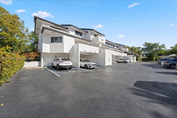 5750 Turin St #207, Coral Gables, Florida 33146, image 1