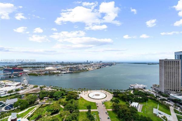 50 Biscayne, 50 Biscayne Blvd #3510, Miami, Florida 33132, image 1