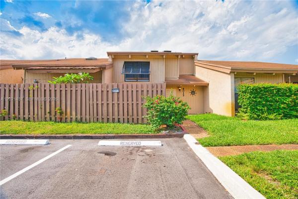 The Escape At Arrowhead, 8015 SW 21st Ct, Davie, Florida 33324, image 1