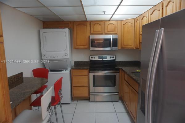 Winston Towers 600, 210 174th St #1904, Sunny Isles Beach, Florida 33160, image 3