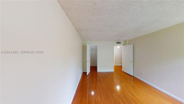8860 Fontainebleau Blvd #405, Unincorporated Dade County, Florida 33172, image 3
