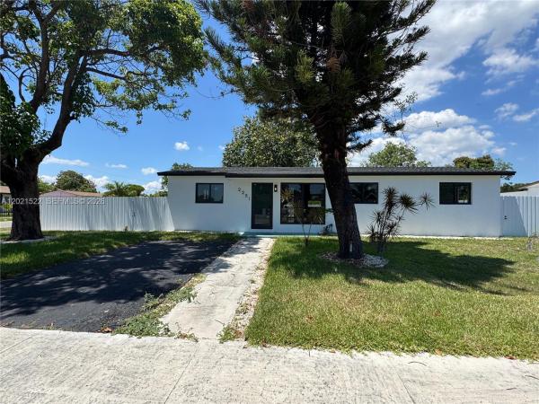 2251 NW 193rd Ter, Miami Gardens, Florida 33056, image 1