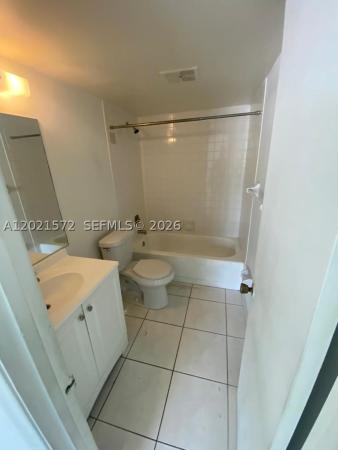 2715 W 66th St #13-21, Hialeah, Florida 33016, image 1