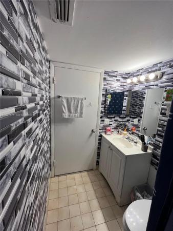 2075 SW 122nd Ave #404, Unincorporated Dade County, Florida 33175, image 1