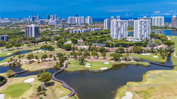 Coronado Tower 3, 20379 W Country Club Dr #1237, Aventura, Florida 33180, image 1