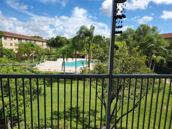 Cambridge At Century Village, 12501 SW 14th St #314R, Pembroke Pines, Florida 33027, image 1