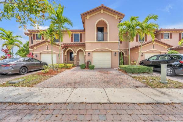Chateau At The Vineyards, 207 SE 37th Pl, Homestead, Florida 33033, image 1