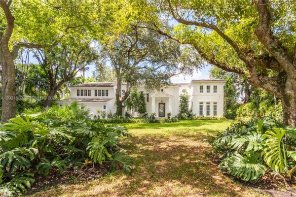 Coral Gables Country Club, 1257 Mariola Ct, Coral Gables, Florida 33134, image 1