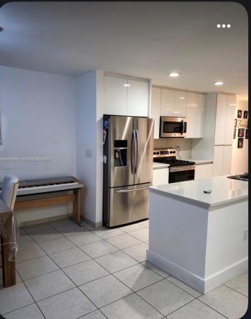 Hollywood Gardens, 3301 Raleigh St #4A, Hollywood, Florida 33021, image 1