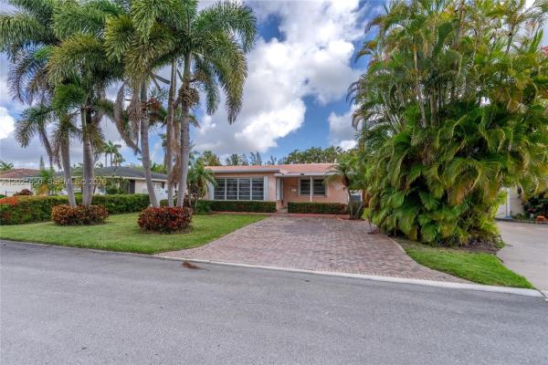 Hollywood Lakes, 947 Lincoln St, Hollywood, Florida 33019, image 1
