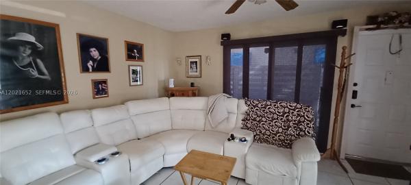 14326 SW 96th Ln, Unincorporated Dade County, Florida 33186, image 1