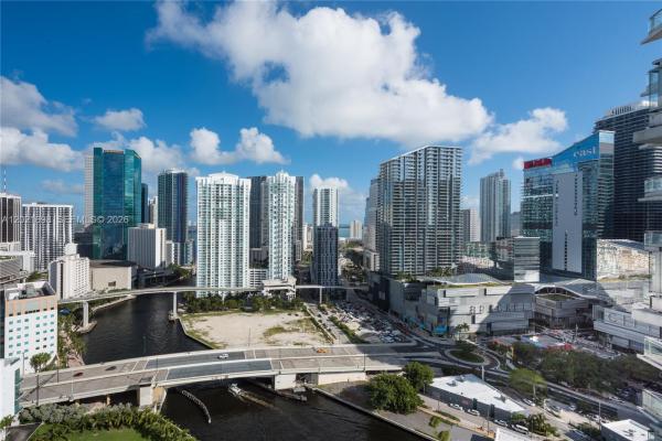 Mint At Riverfront, 92 SW 3rd St #2812, Miami, Florida 33130, image 1