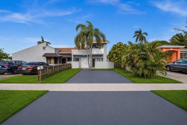 14212 NE 4th Ave, Unincorporated Dade County, Florida 33161, image 1