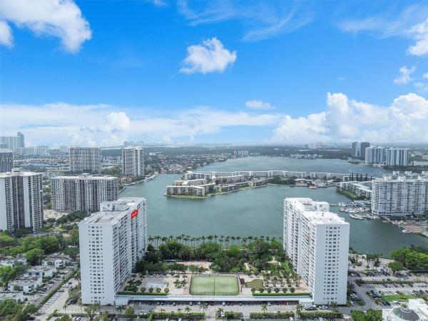 Admirals Port East, 2851 NE 183rd St #2112E, Aventura, Florida 33160, image 1